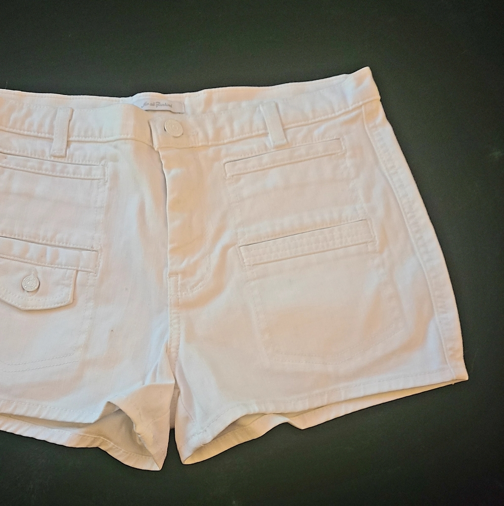 Sz 29 7 For All Mankind White Shorts